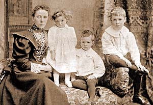 Louise Pearkes and children